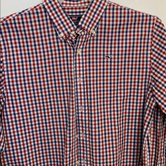 Vineyard Vines Other - Vineyard Vines button down